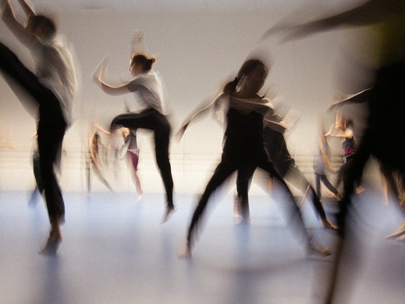 Plateforme d'intermédiation administrative pour artistes